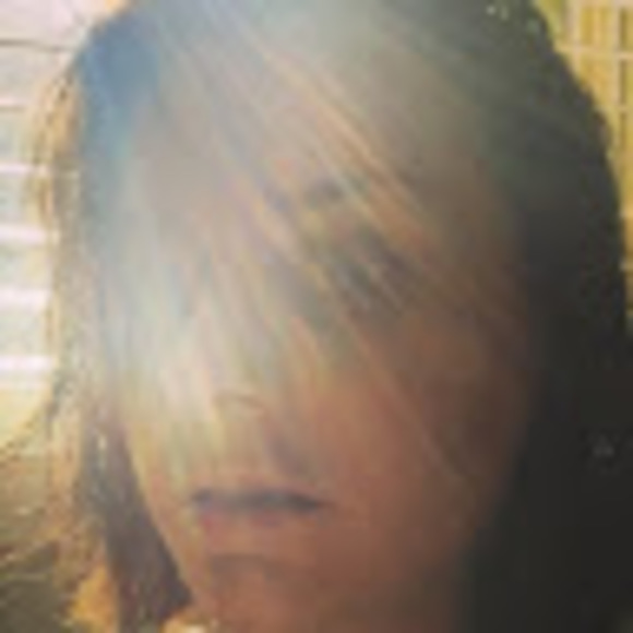 Meet your Posher, Steph - Picture 1 of 1